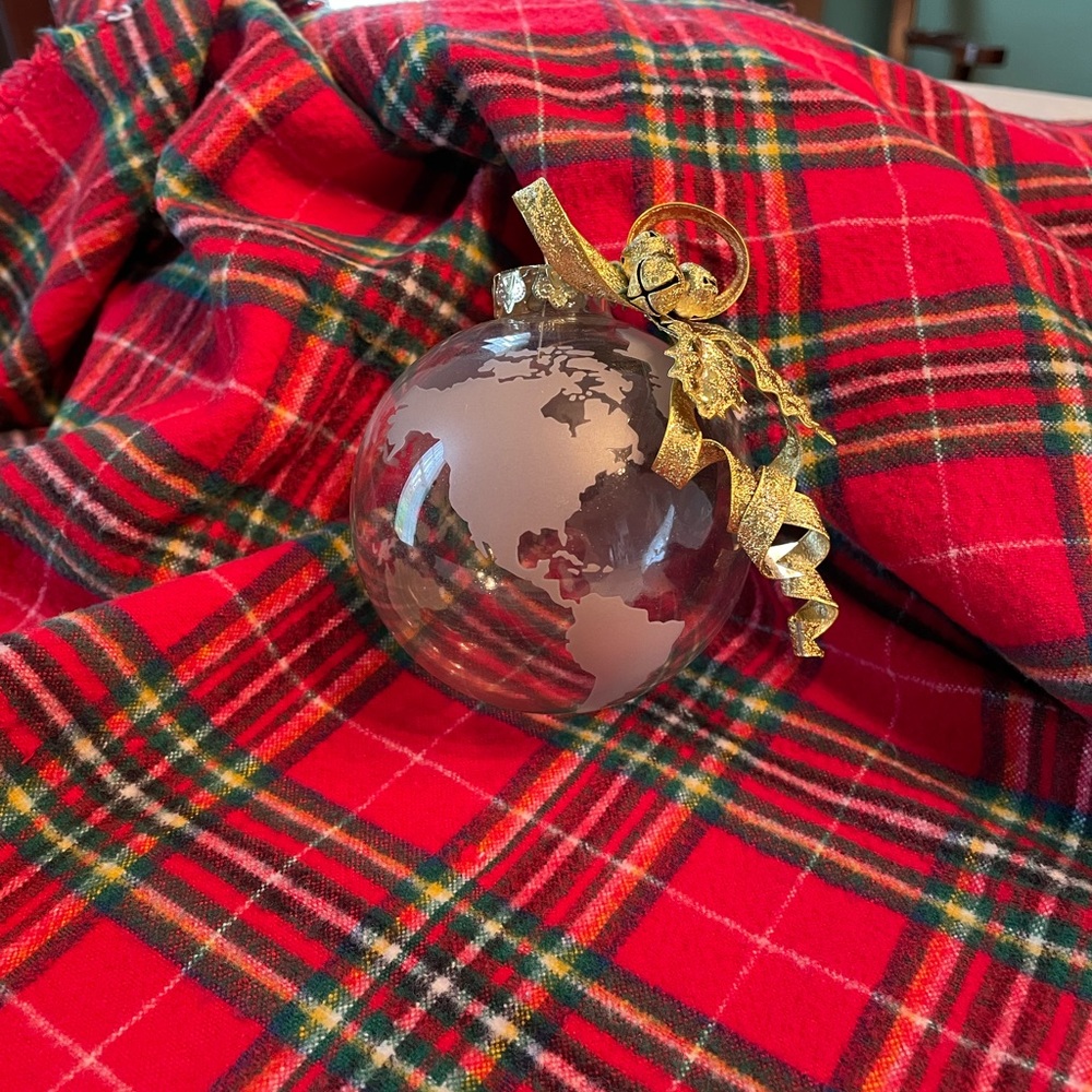 World 🌎 ornament , etched glass, gold metal bow